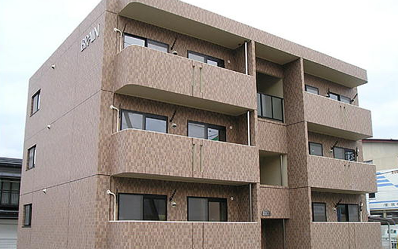 ブレインマンション高山（高山市上岡本町）